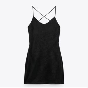 NEW Zara | Flowy dress in medium